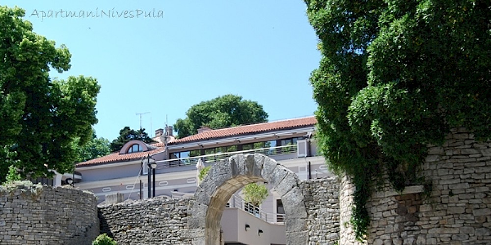 Istria Rentals - Herkulova vrata